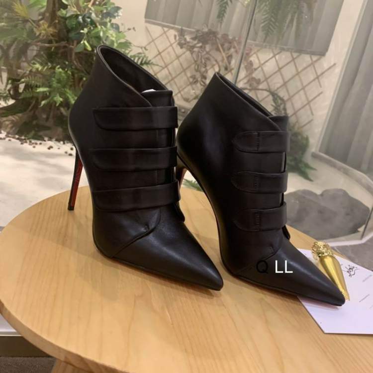 Picture of Christian Shoes _SKUCLcoloursz35-40LL04053104